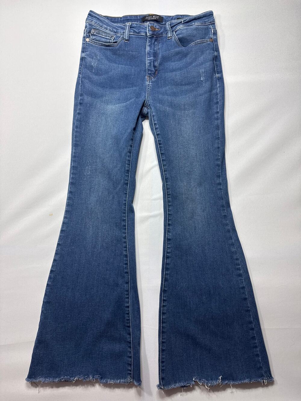 Judy Blue Women's Raw Hem Flare Fit Blue Stretch Jeans - Size 7/28 (29x29)